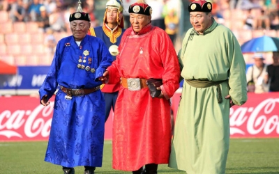 Үндэсний бөхийн их аваргууд